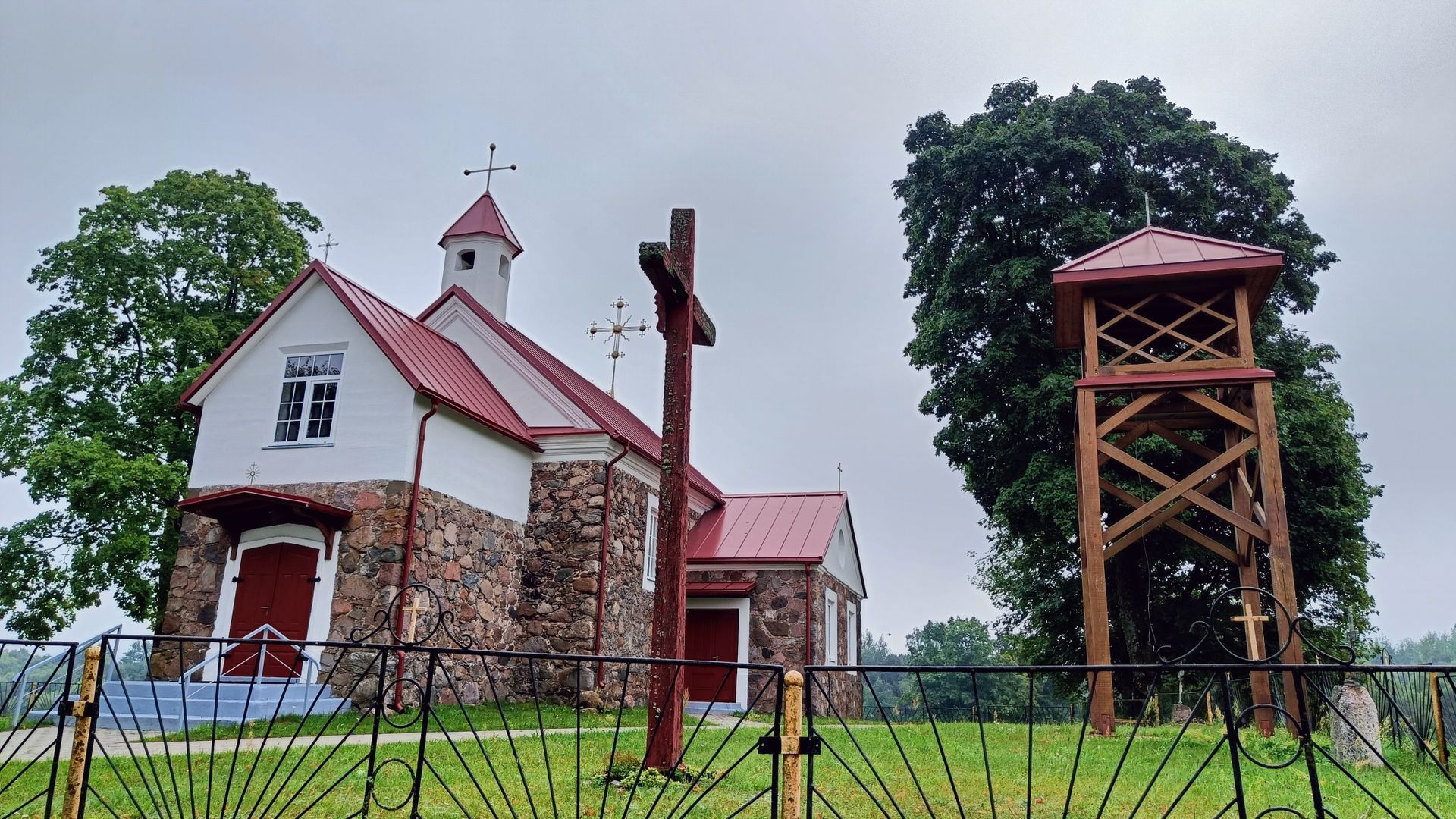 Vilūnai St. Apostles Peter and Paul Church