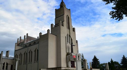 Truskava Holy Spirit Church