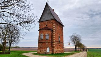 Labūnava Manor Tower