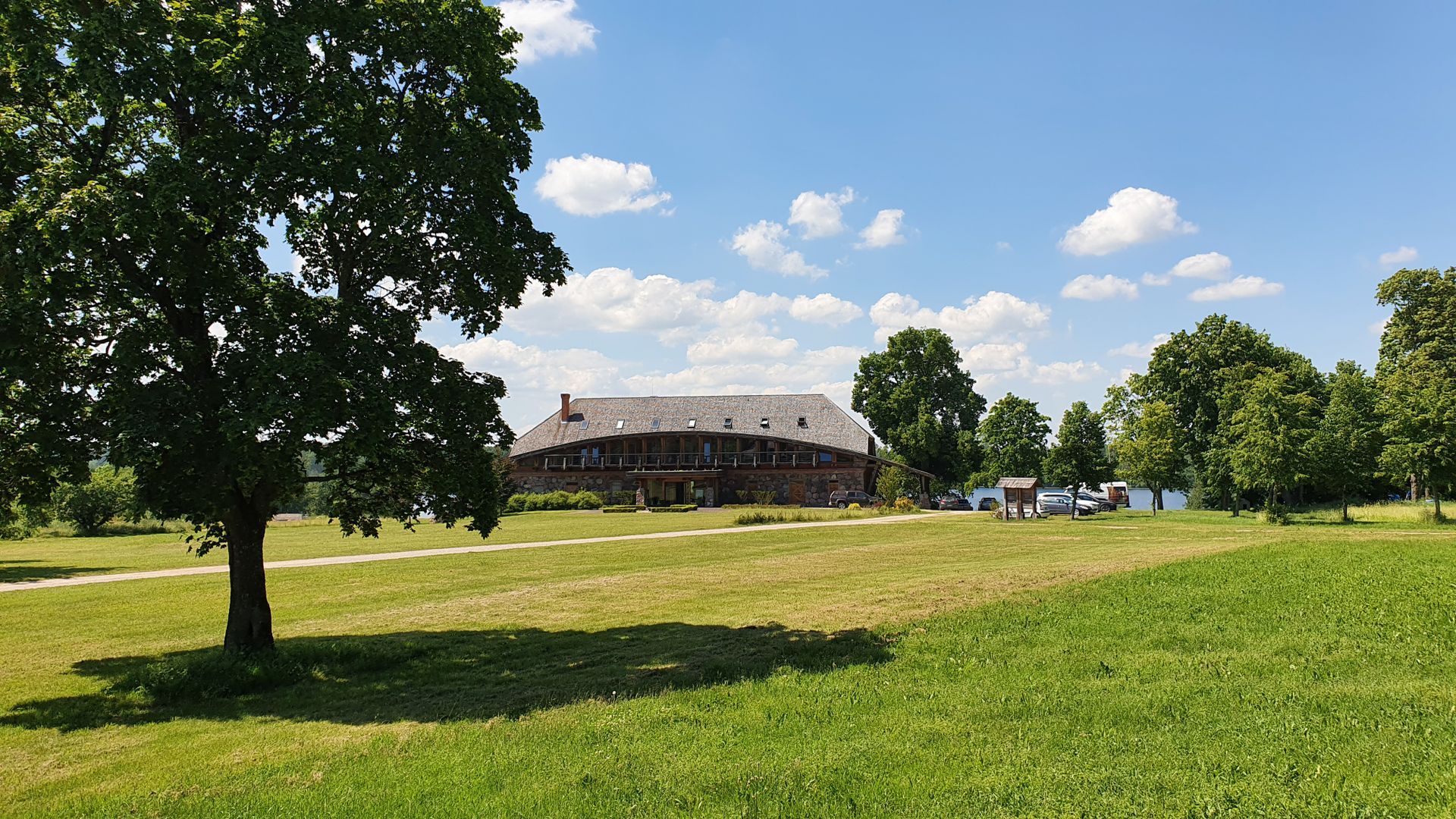 Vasaknų dvaras