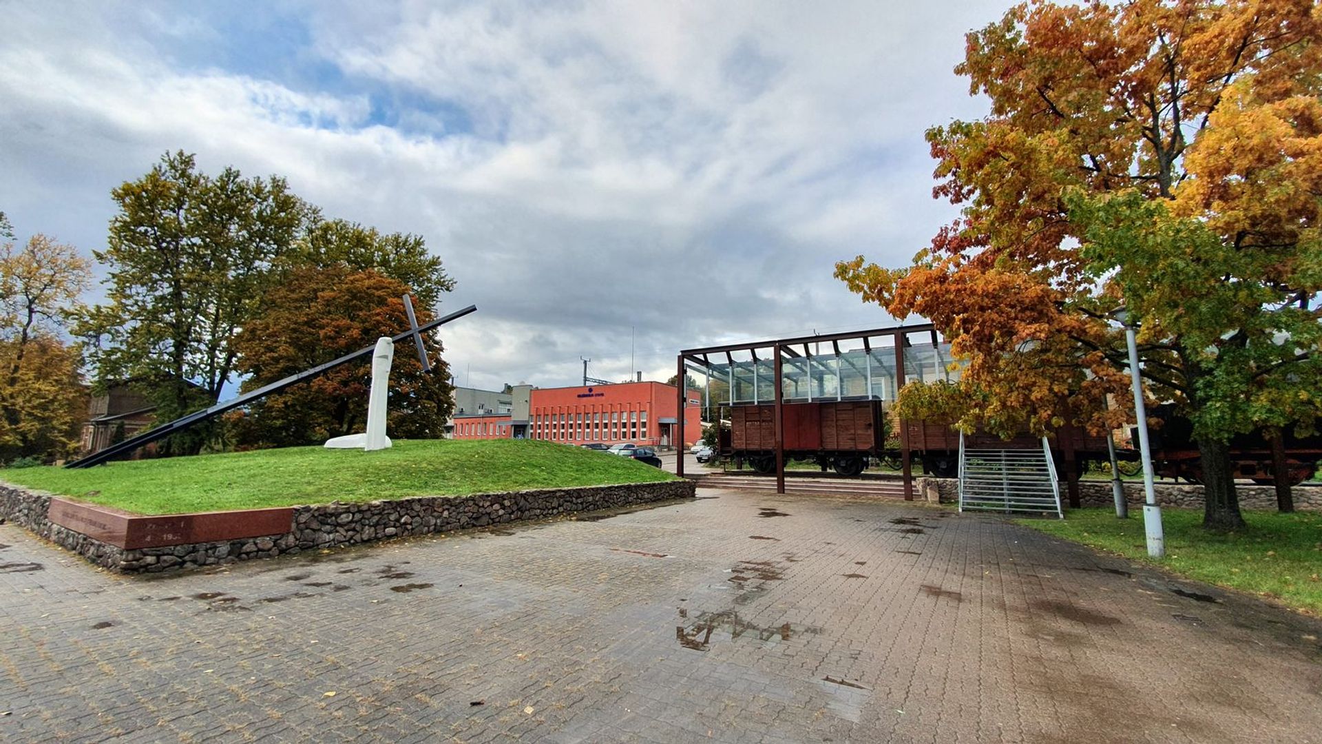 Naujosios Vilnios tremtinių memorialas