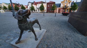 Sculpture Lithuanian Hound