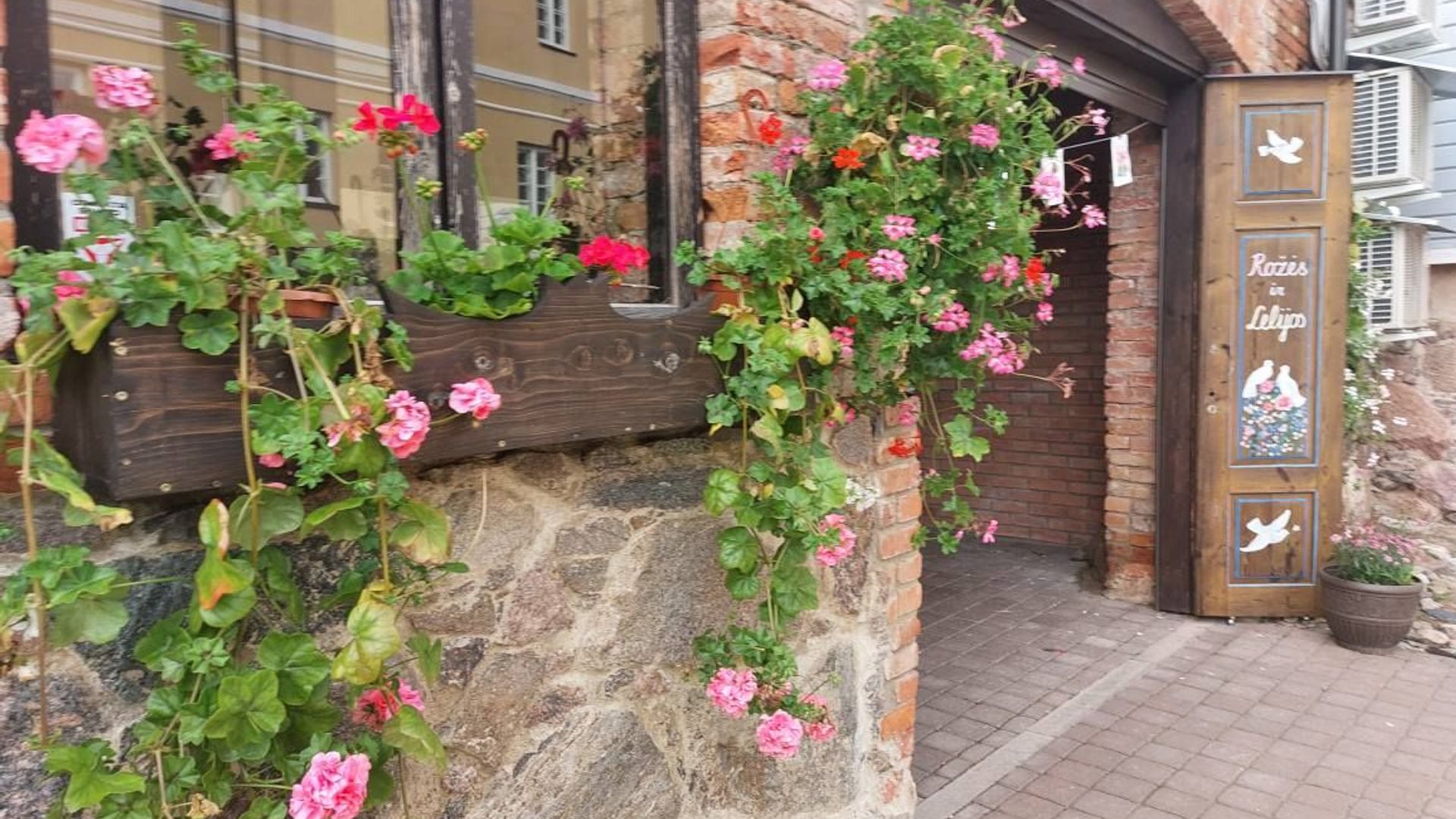 Galerija Rožės ir lelijos