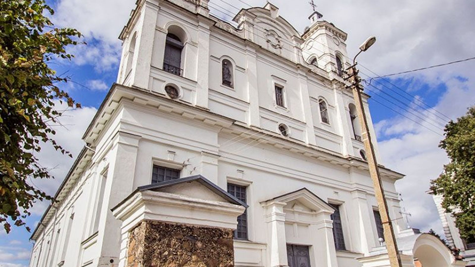 Vabalninko Švč. Mergelės Marijos Ėmimo į dangų bažnyčia