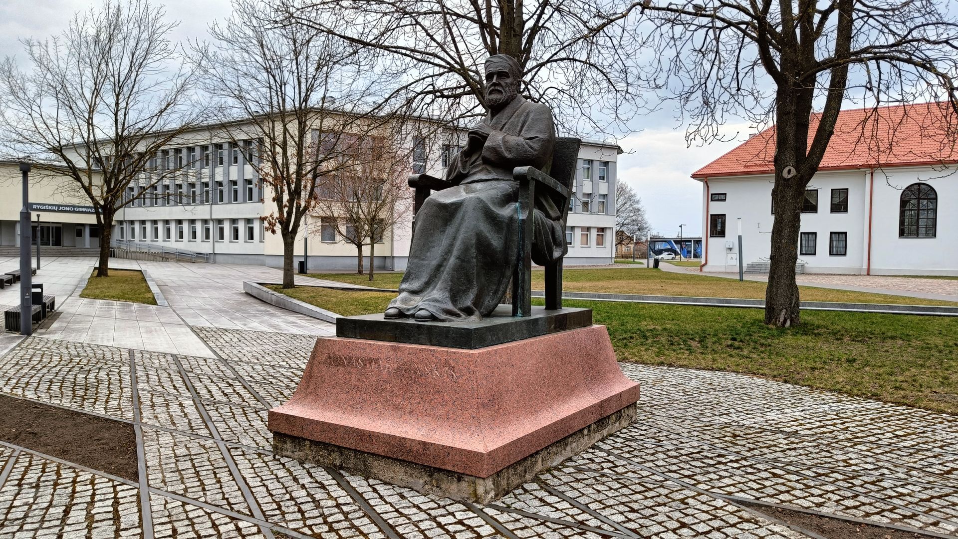 Paminklas Jonui Jablonskiui (Marijampolė)