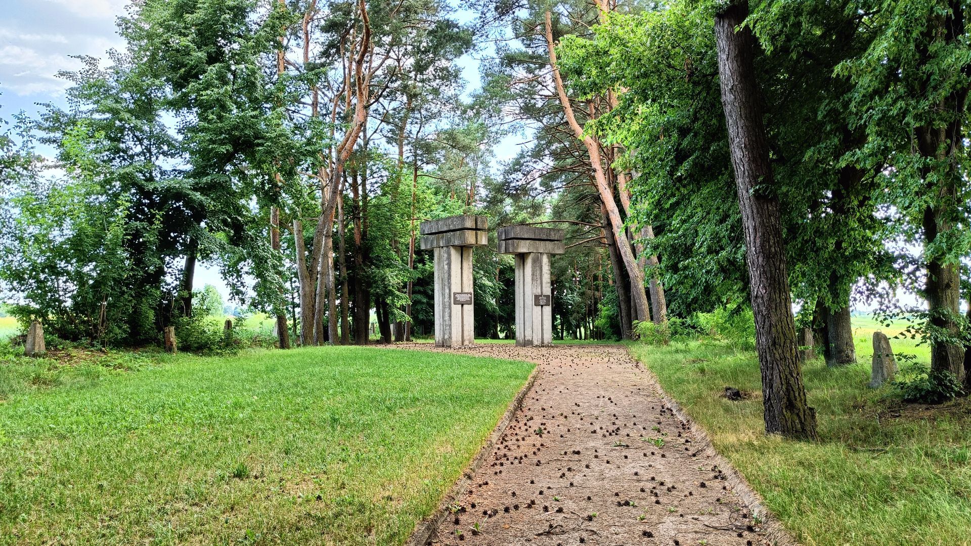 Virbalio Holokausto aukų paminklas