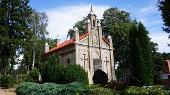Kudirkos Naumiestis Chapel-Mausoleum
