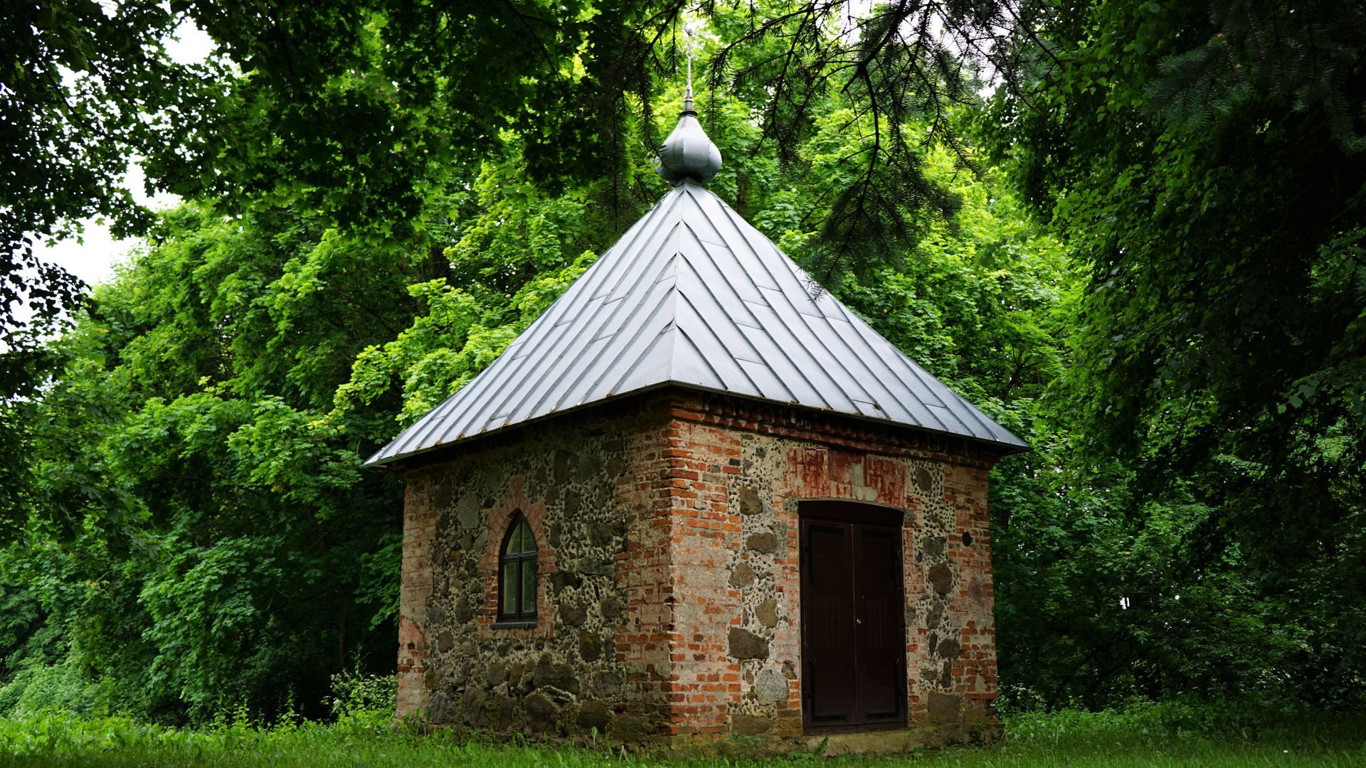 Keturvalakiai Chapel