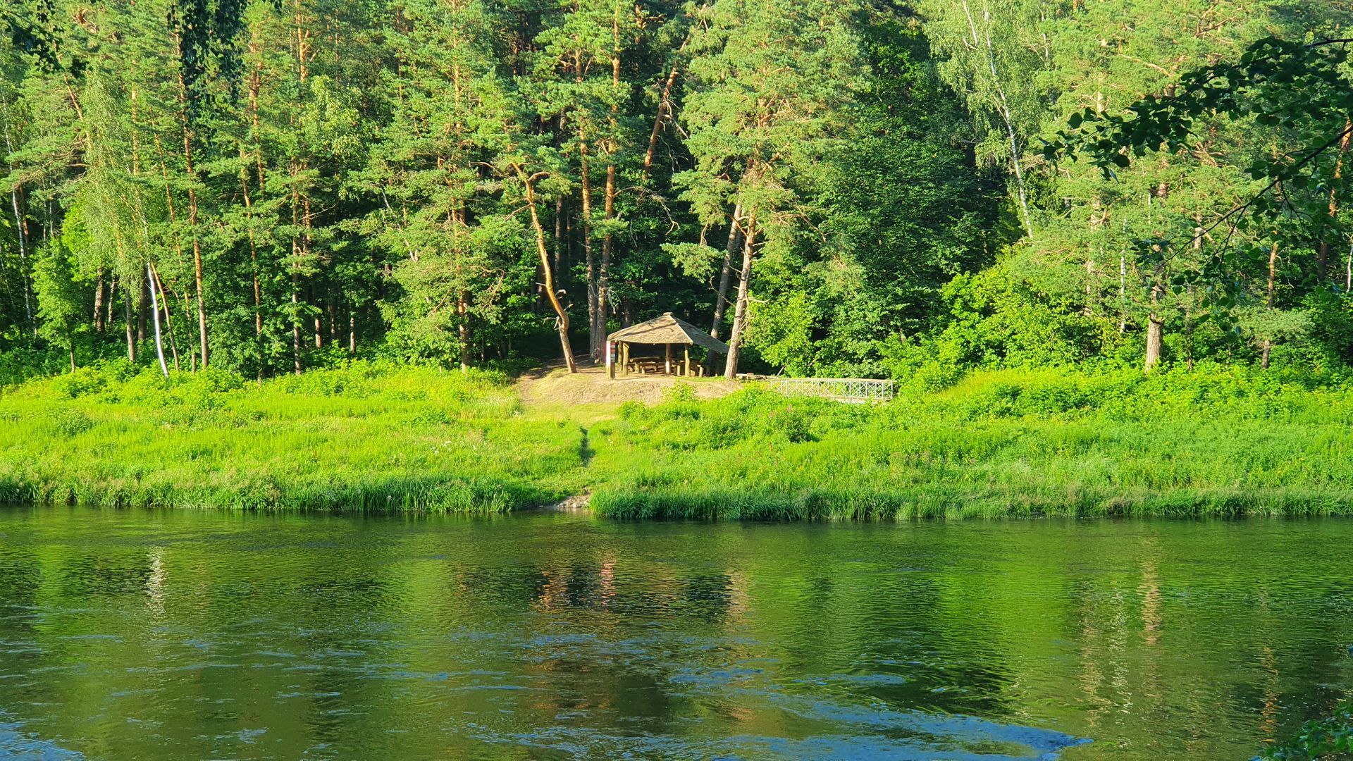 Rest Place by Karmazinai Trail