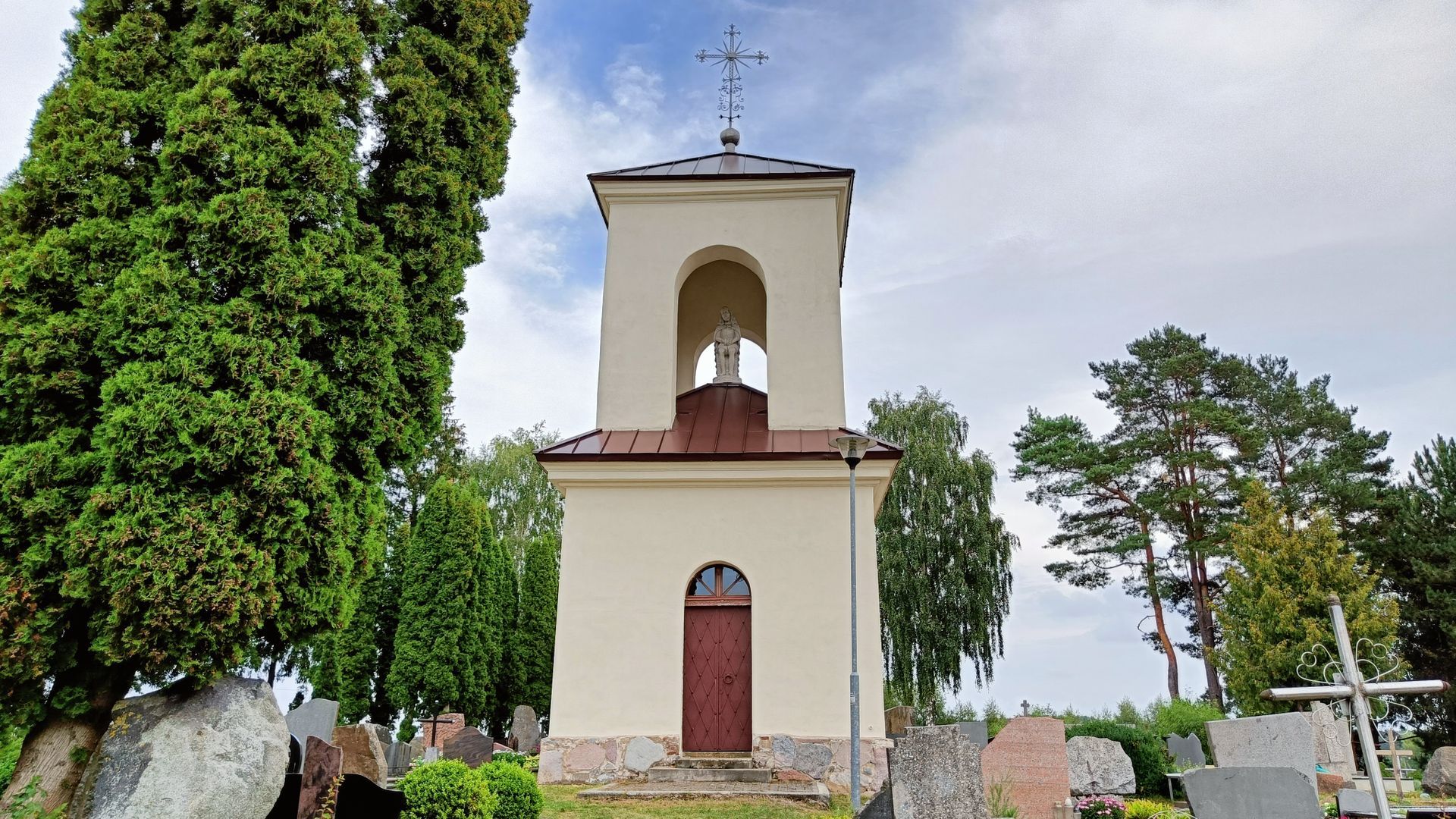De Raes and Broel-Pliateriai Families Chapel-Mausoleum