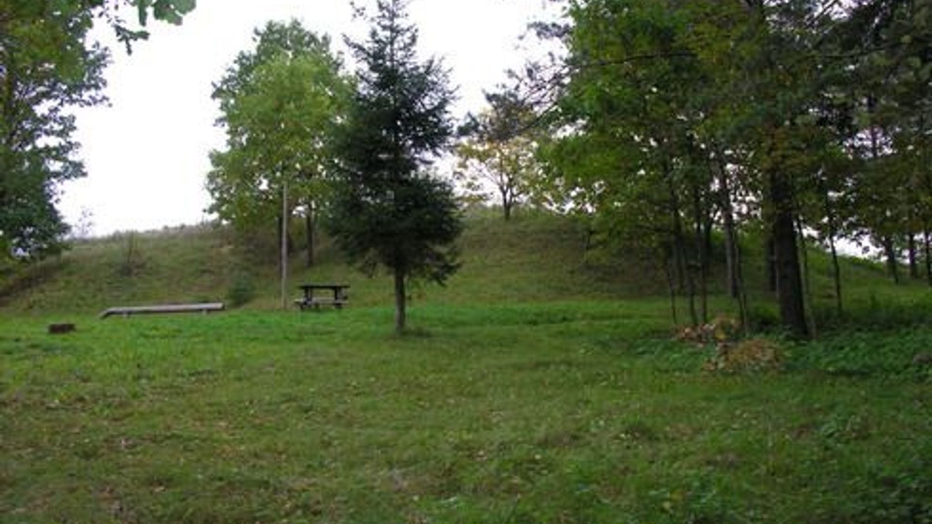 Mantvydai Mound