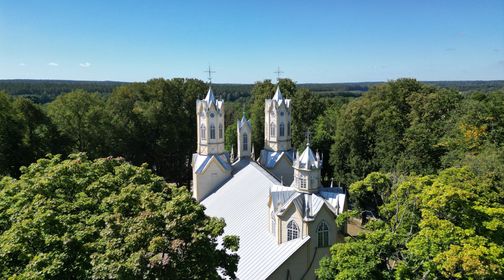 Nemajūnai St. Apostles Peter and Paul Church