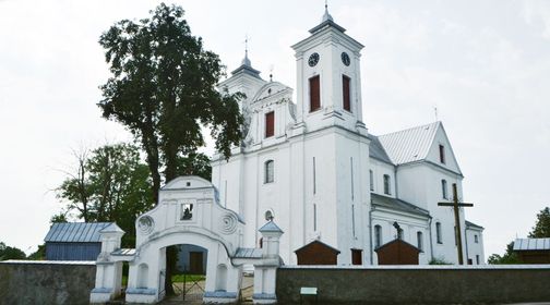 Mosėdžio Šv. arkangelo Mykolo bažnyčia