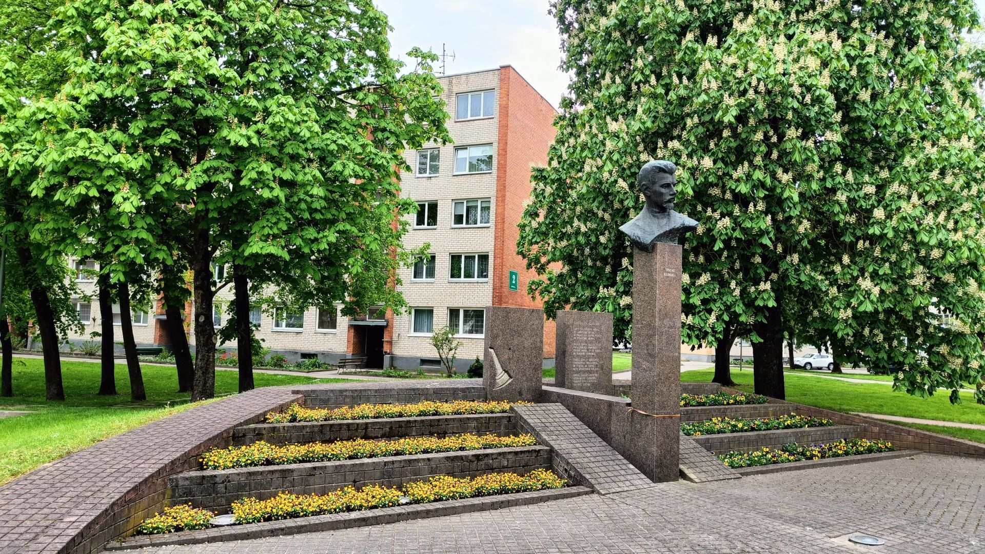 Paminklas Vincui Kudirkai (Vilkaviškis)