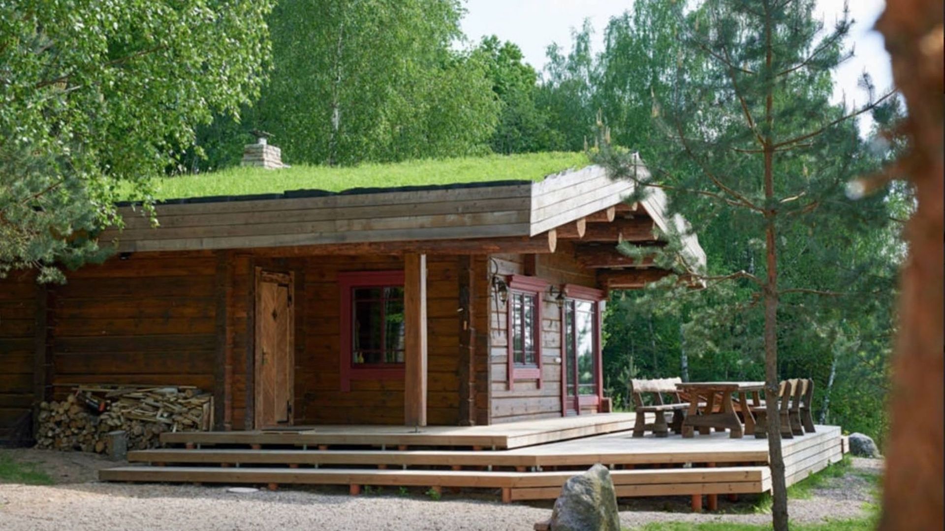 Lodge next to the Vineyard