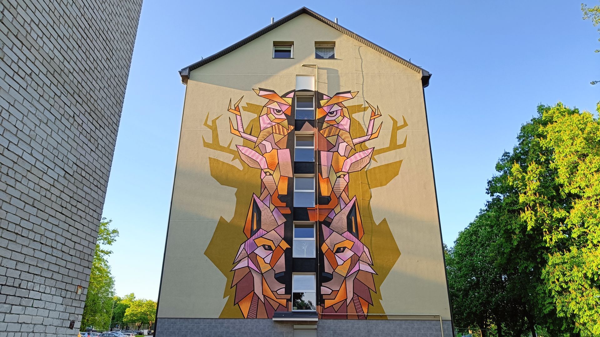 Mural Play of Color and Nature