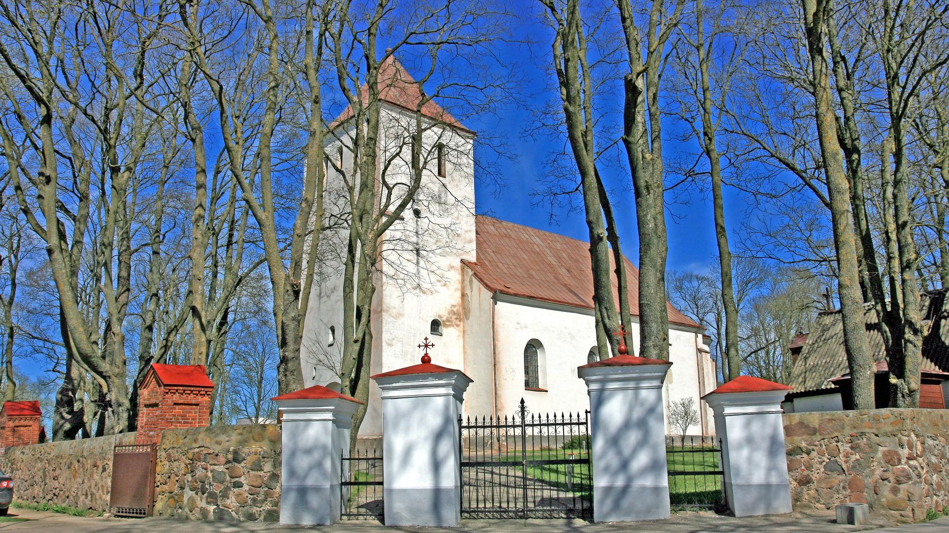 Naujosios Žagarės Šv. Petro ir Povilo bažnyčia