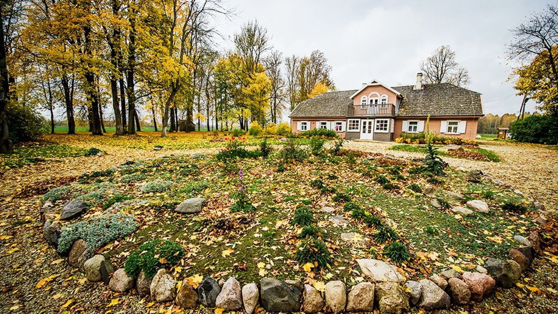 Lazdynai Owl Memorial Museum