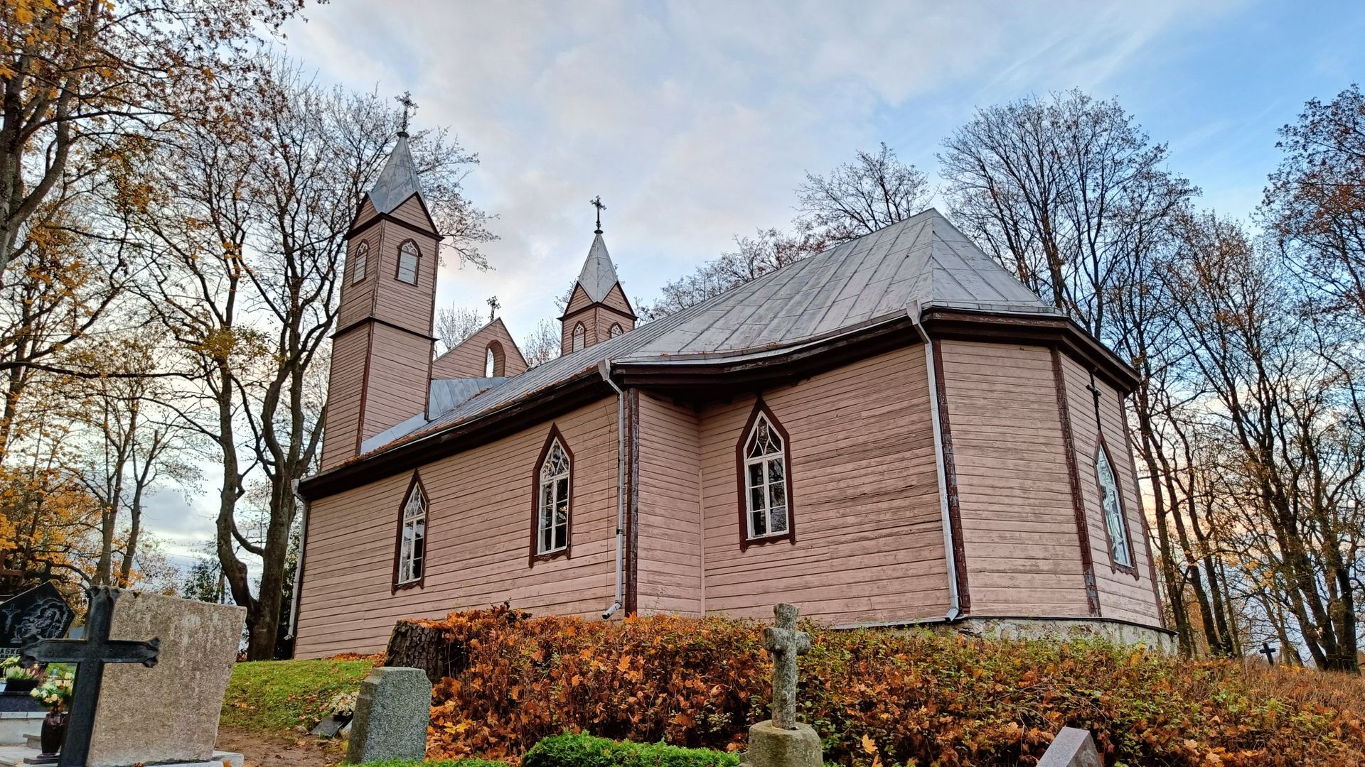 Vadaktėlių Šv. Jono Nepomuko bažnyčia