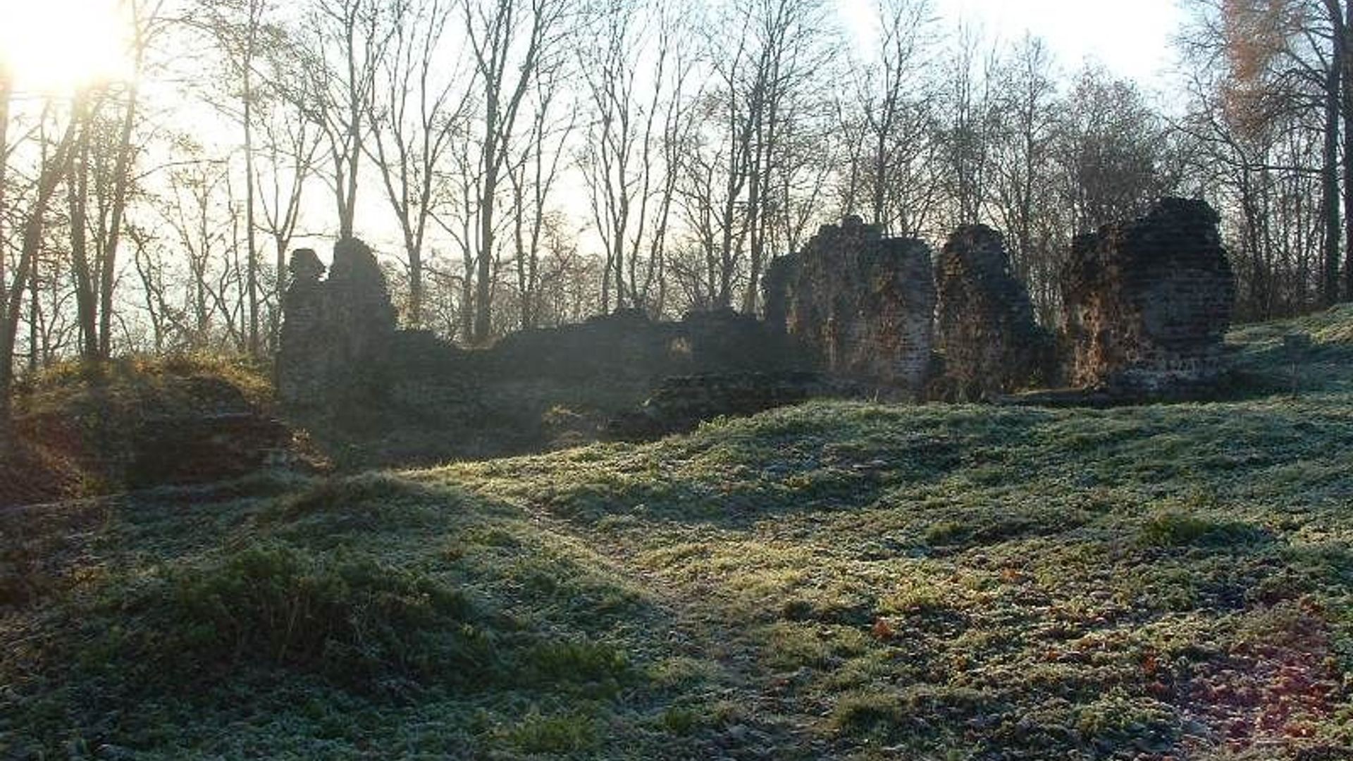 Lapės Archaeological Site