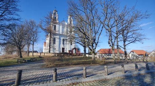 Kurtuvėnų Šv. apaštalo Jokūbo bažnyčia