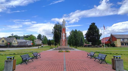 Paminklas Vytautui Didžiajam (Perloja)