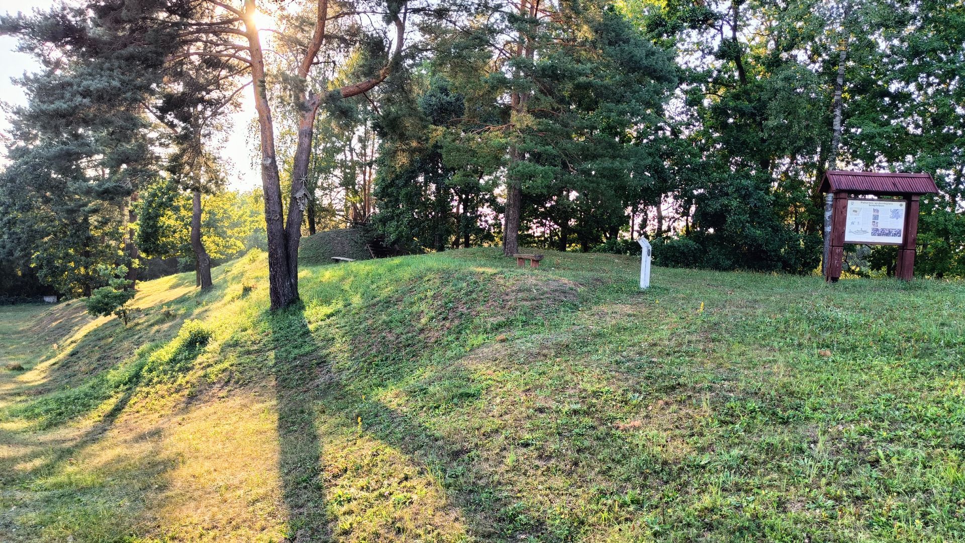 Paberžė Mound