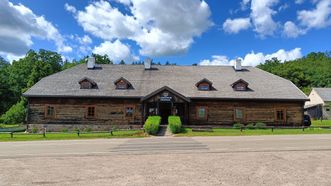 Former Šilinė Tavern