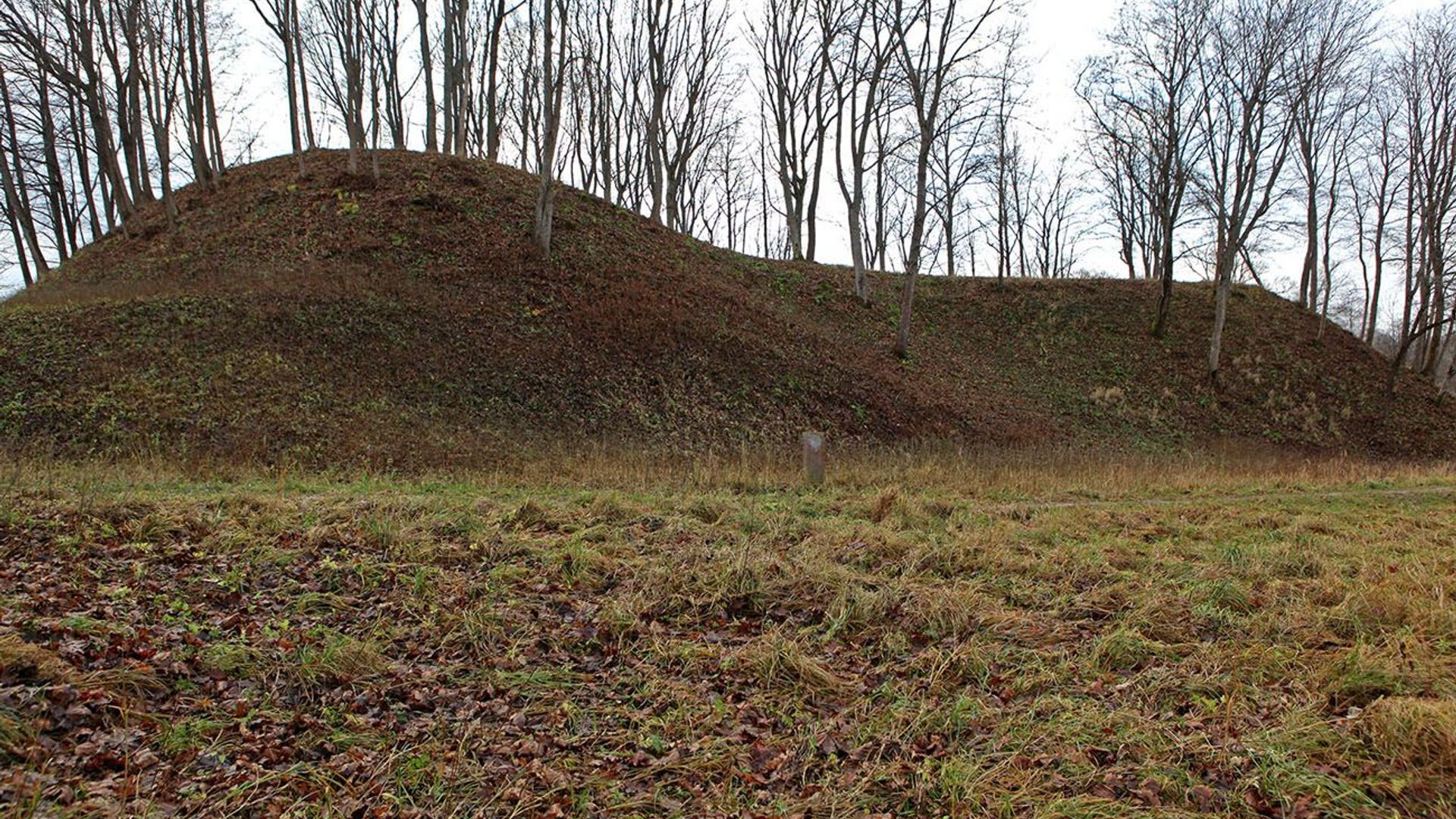 Ivangėnai Mound