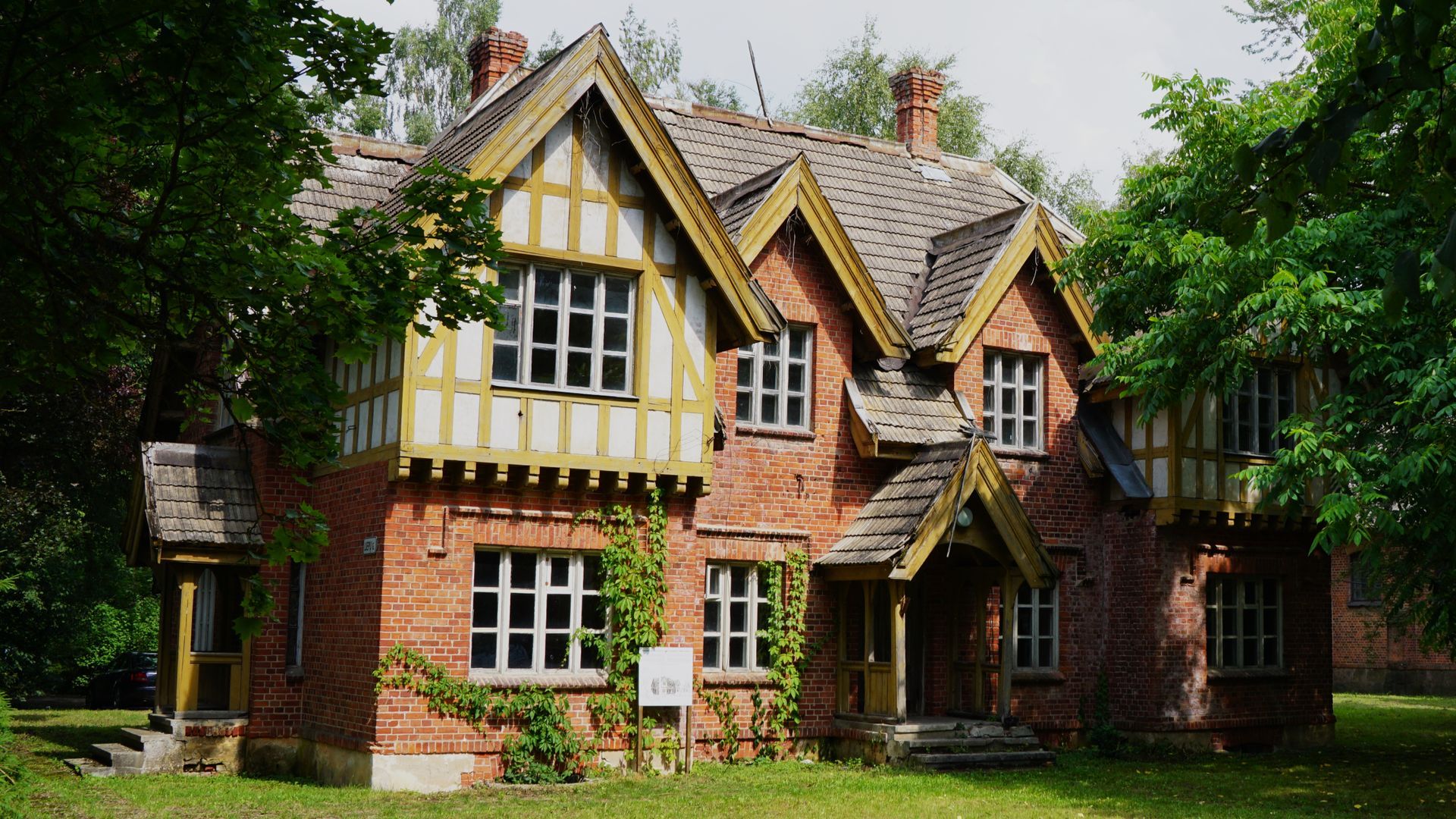 Žagarė Manor Horse Breeder's House