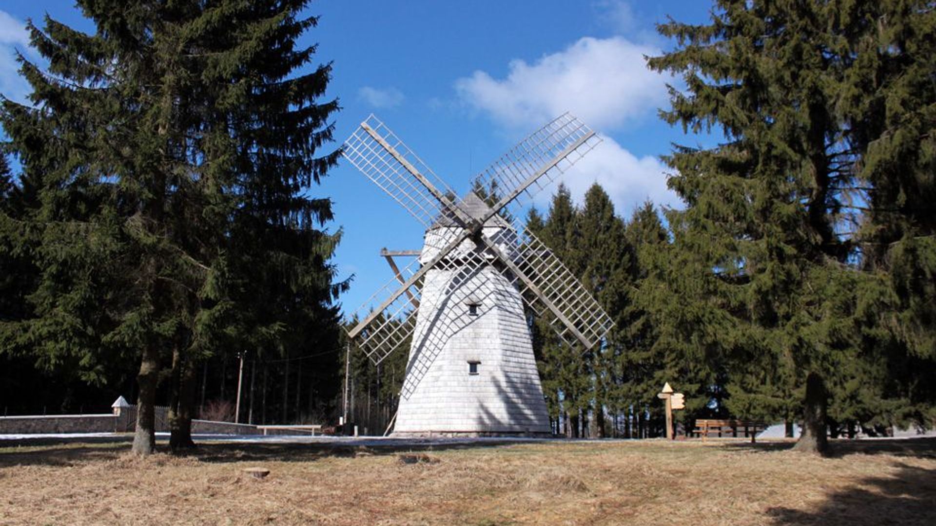 Nerimdaičių vėjo malūnas