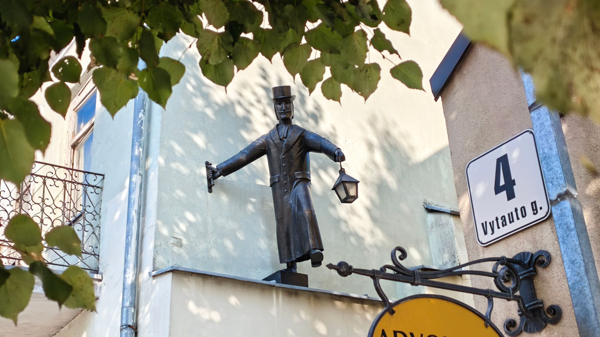 Skulptūra Žibintininkas