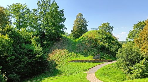 Punia Mound