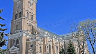 Joniškio Švč. Mergelės Marijos Ėmimo į dangų bažnyčia