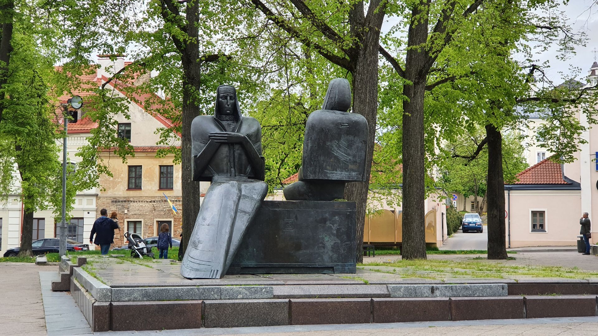 Monument to Lazdynų Pelėda