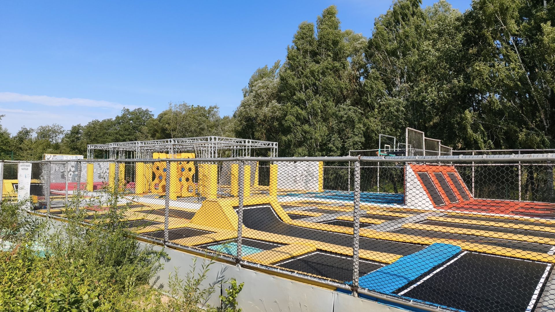 Safari Park Trampoline Park
