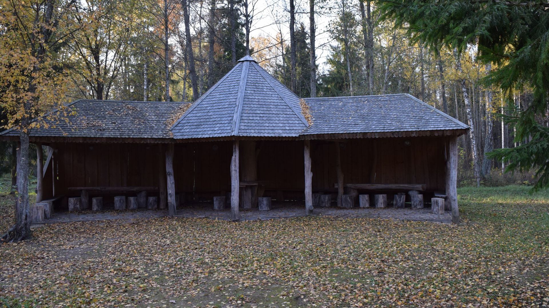 Burbiškis Manor Rest Place