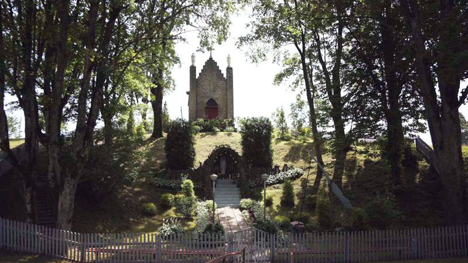 Inkakliai Chapel and Lourdes