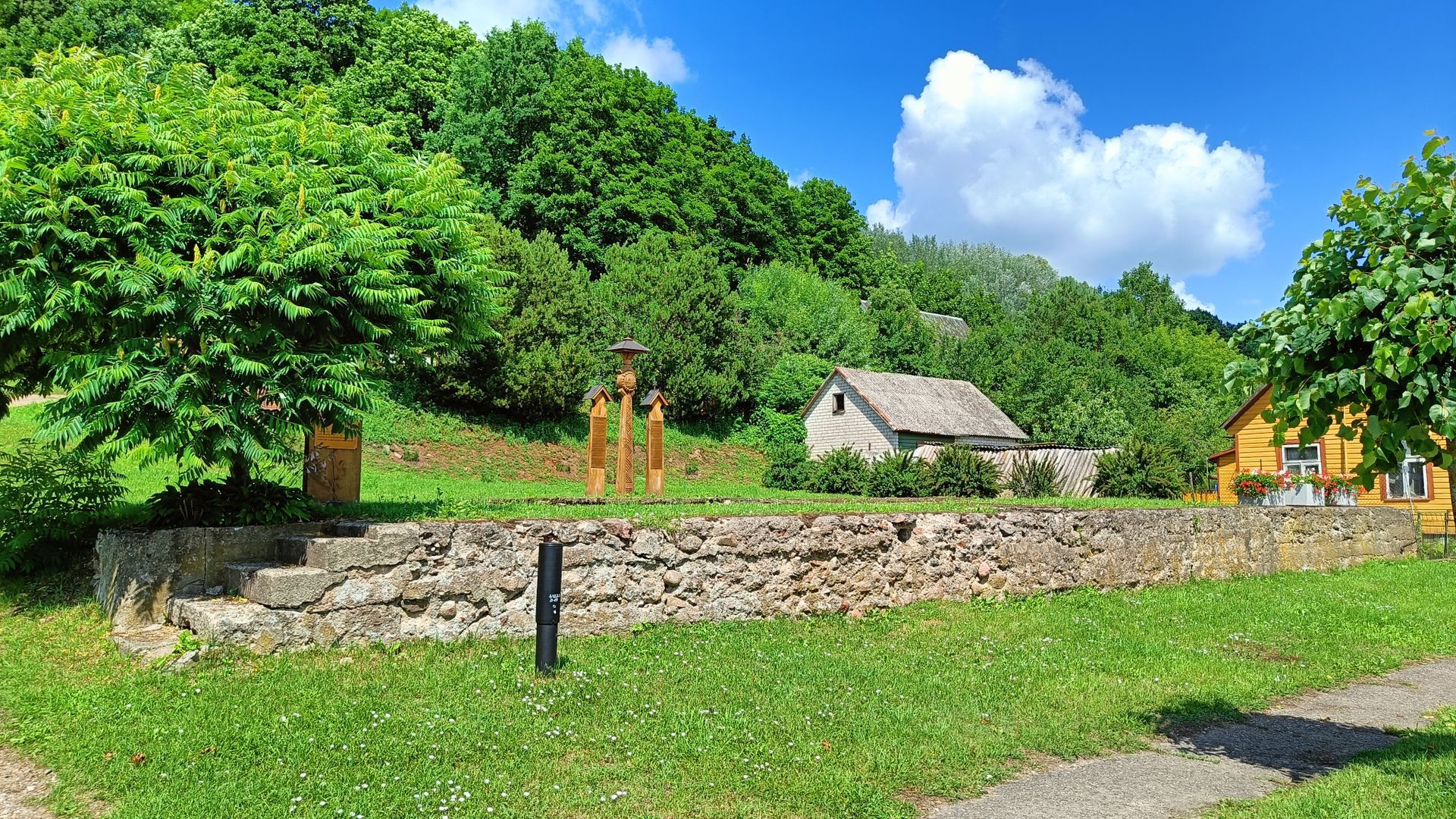 Former Seredžius Synagogue Foundation