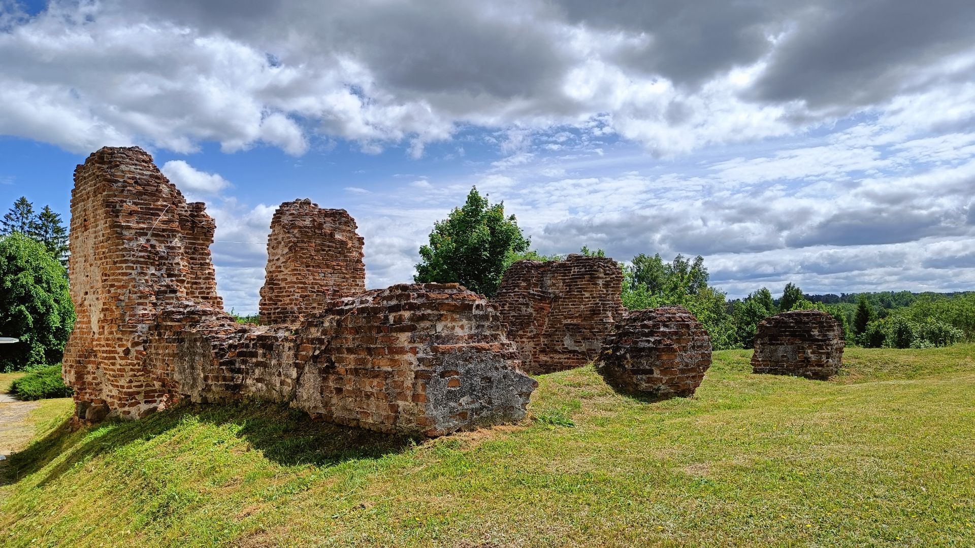 Ruins of Kruonis Castle