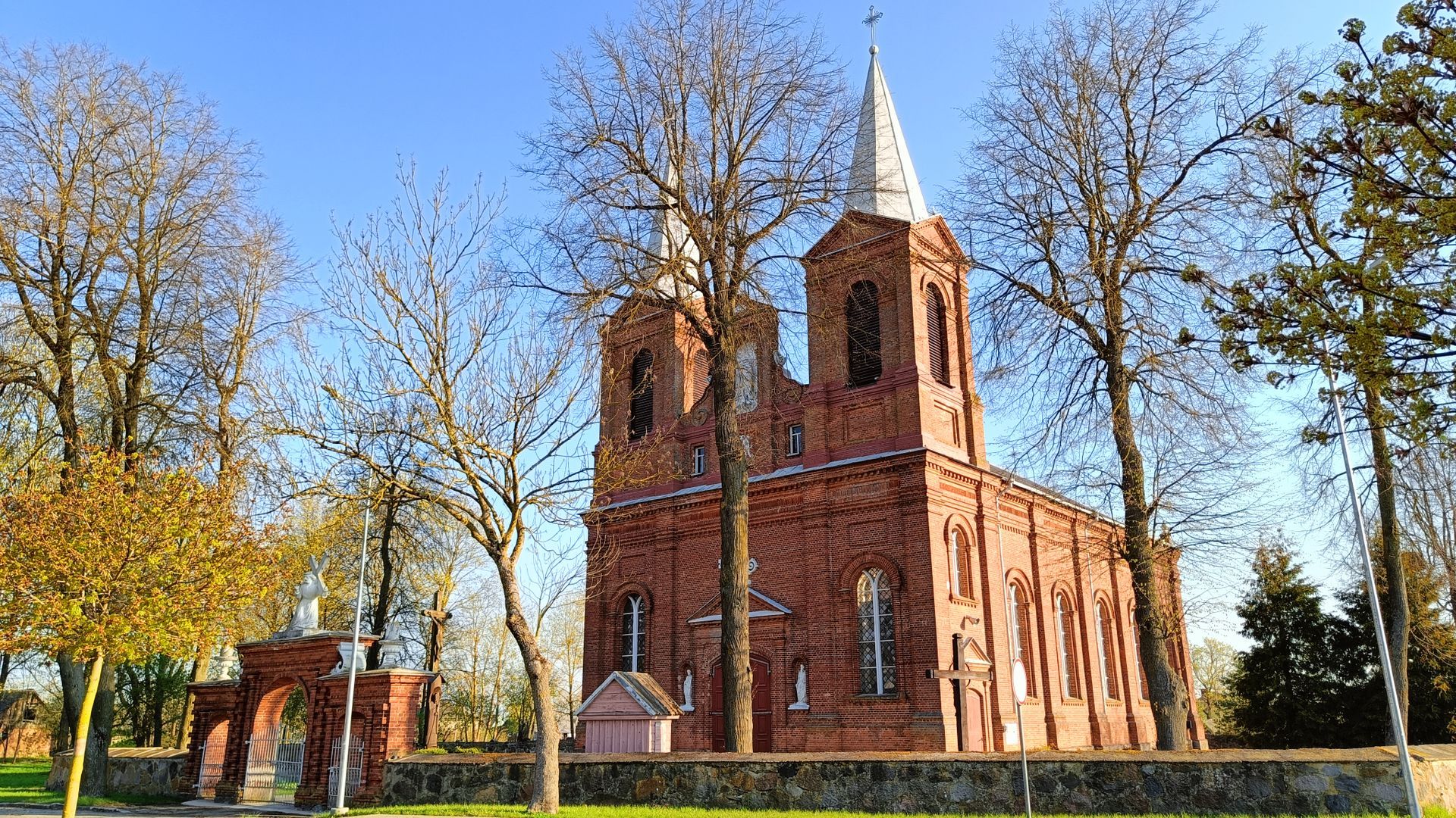 Meškuičių Šv. Stanislovo bažnyčia