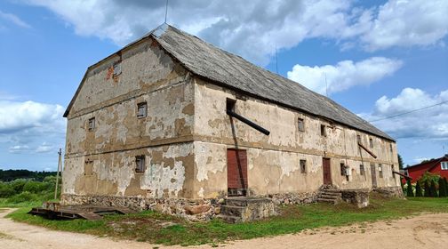 Kriūkai Former Grain Warehouse