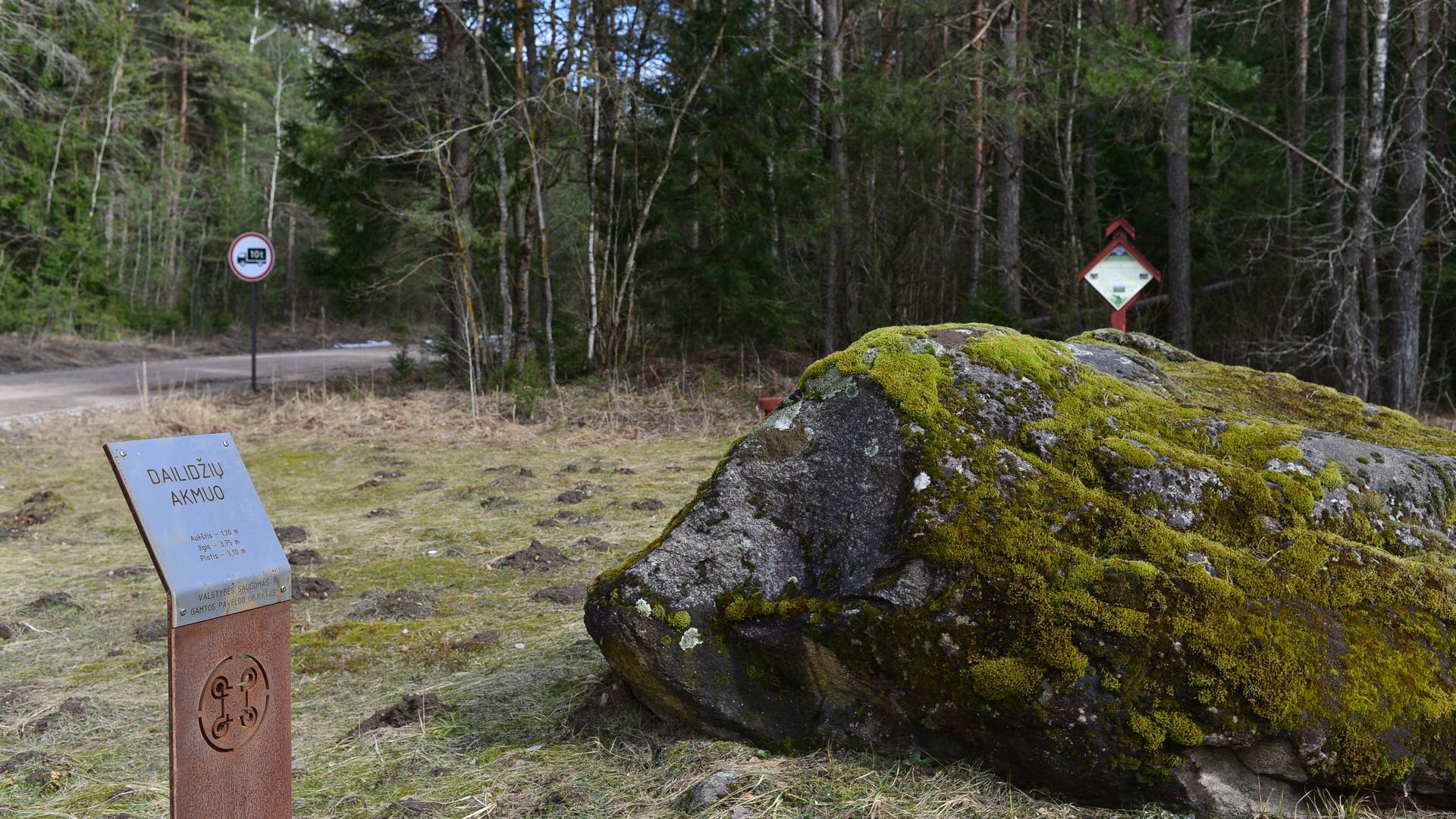 Dailidės Boulder