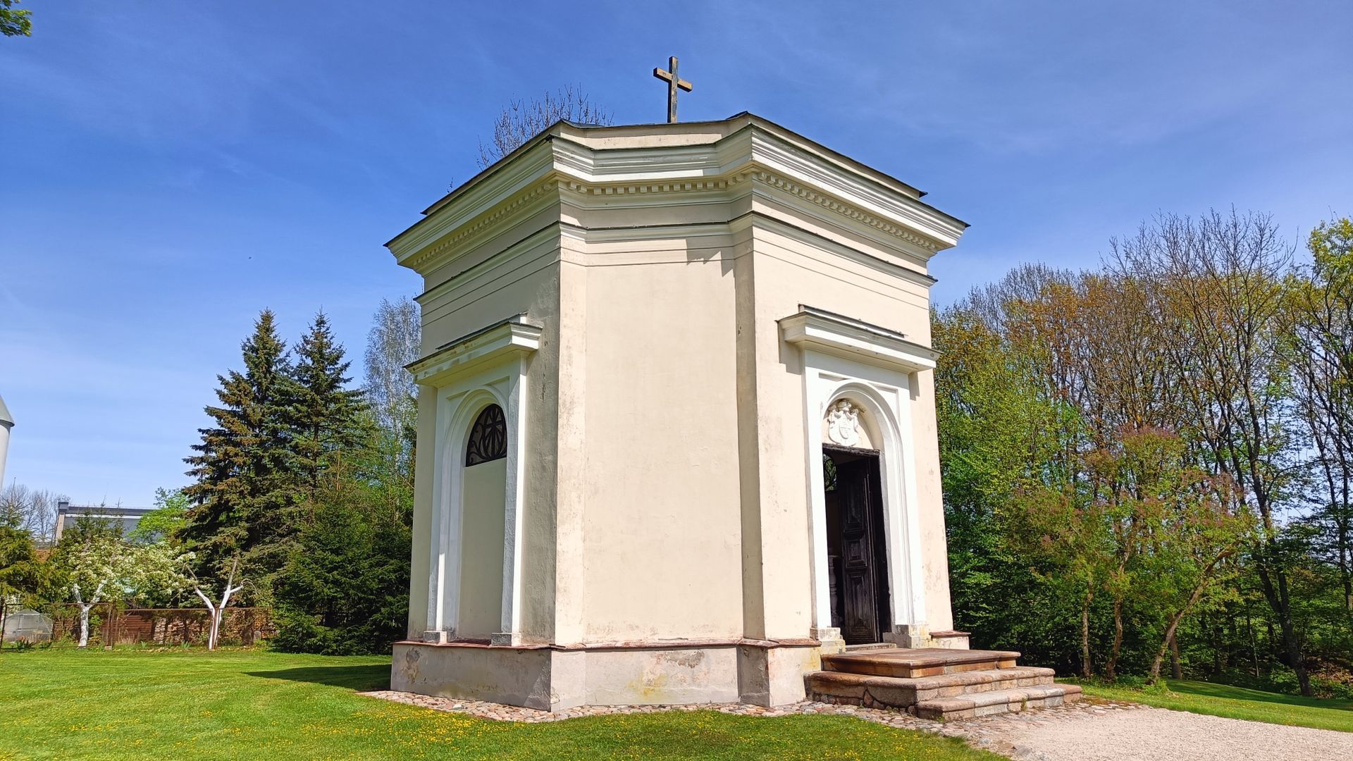Kernavė Mausoleum Chapel