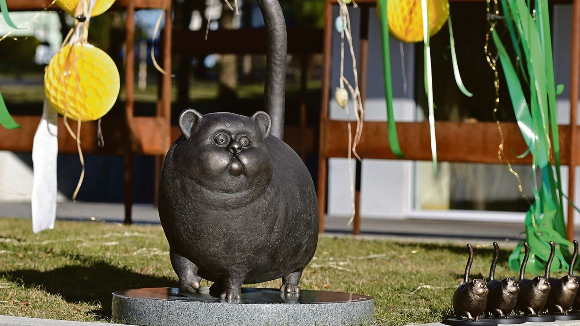 Sculpture Kukutis Cat