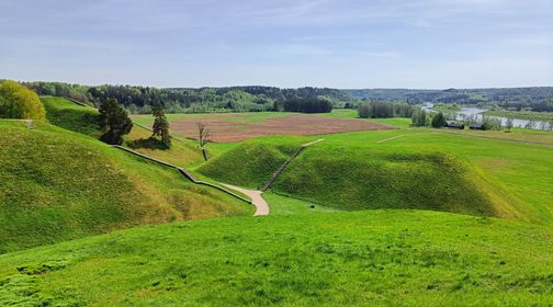 Kernavė Mounds