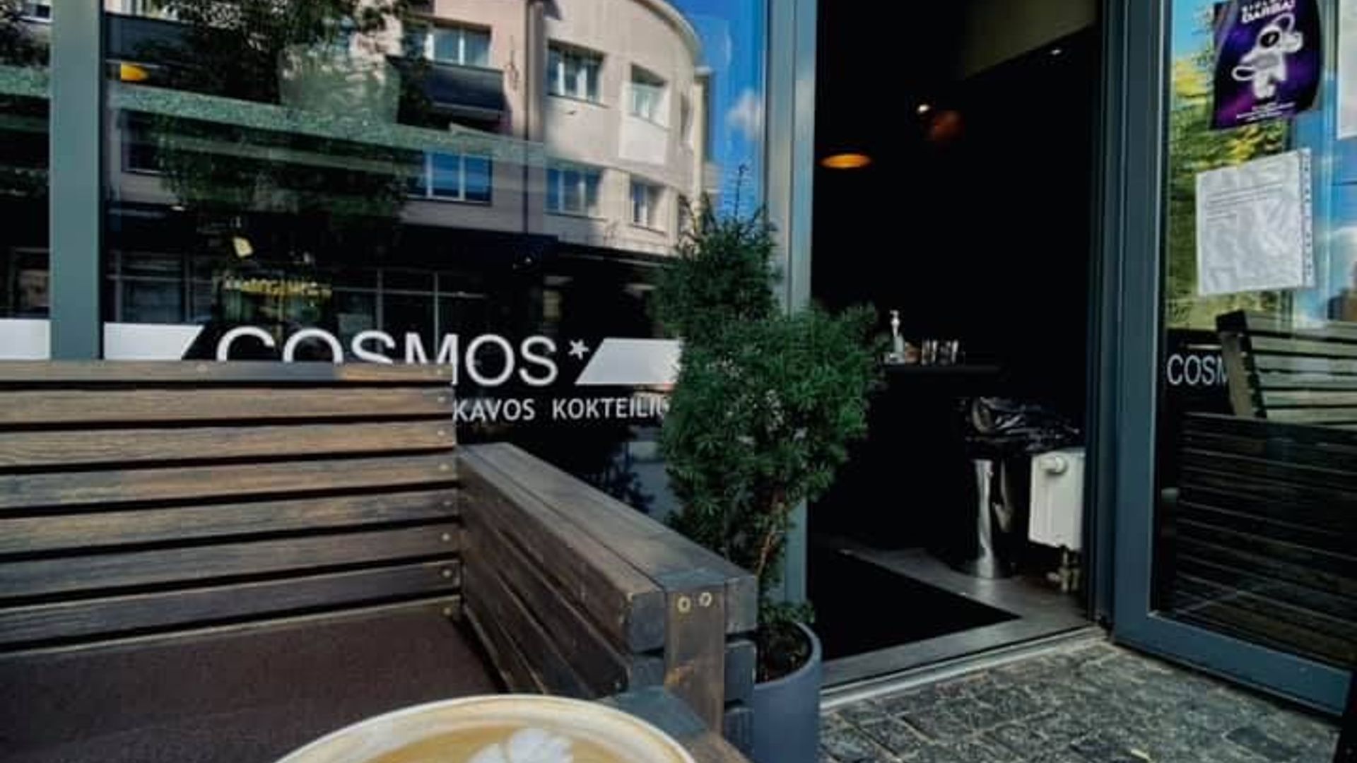 Cosmos Bar