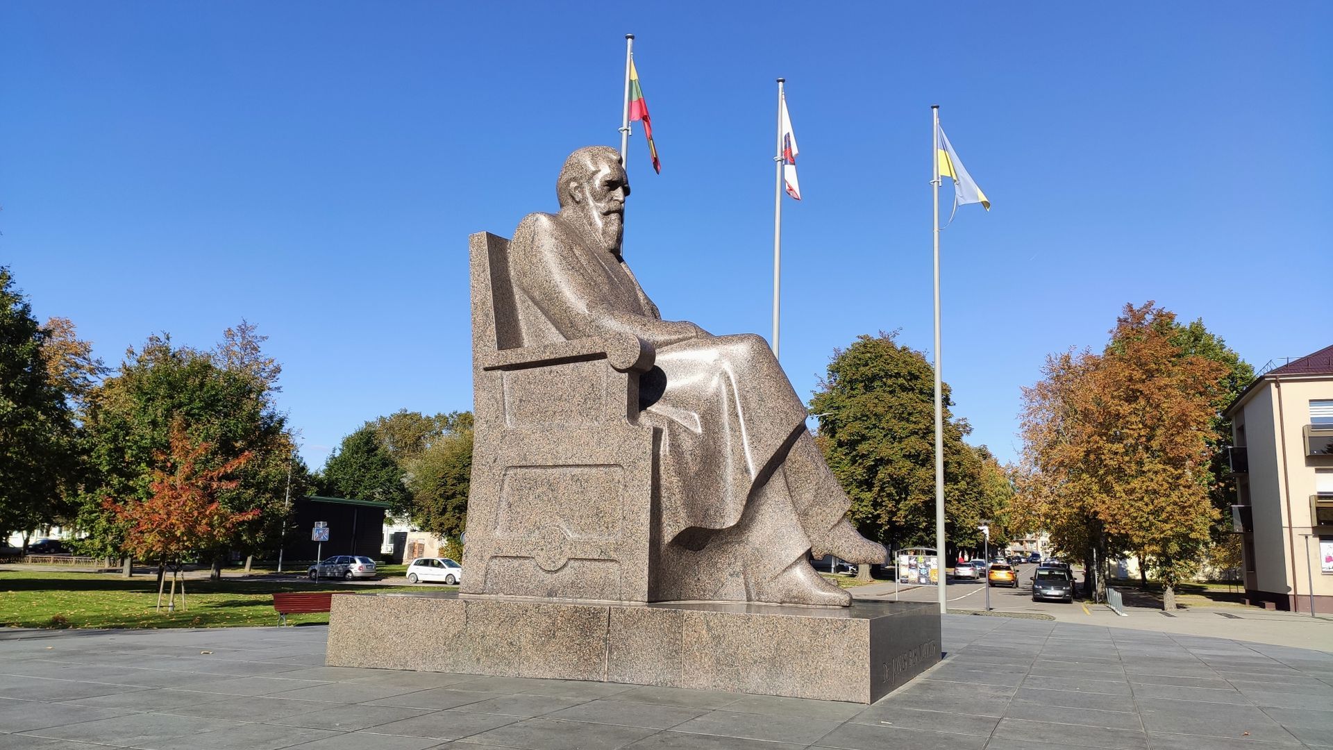 Monument to Jonas Basanavičius