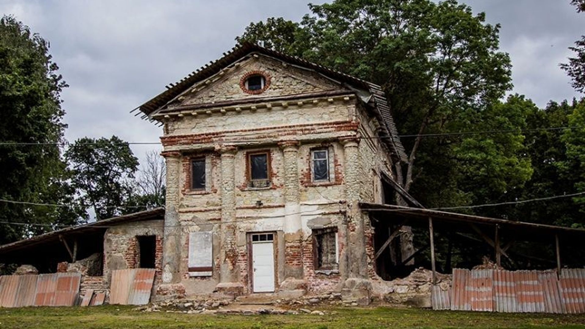 Mantagailiškio dvaro sodybos griuvėsiai