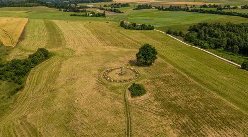 Gintarai Mound